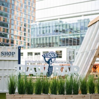 Island creek raw bar boston seaport signs zebra visuals 007